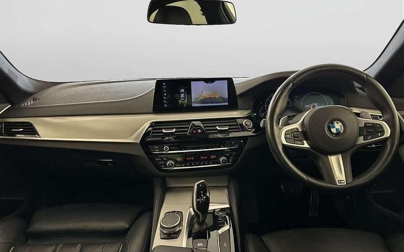 Used BMW 520 M Sport 190 HP (139 kW) 2019 White Sedan