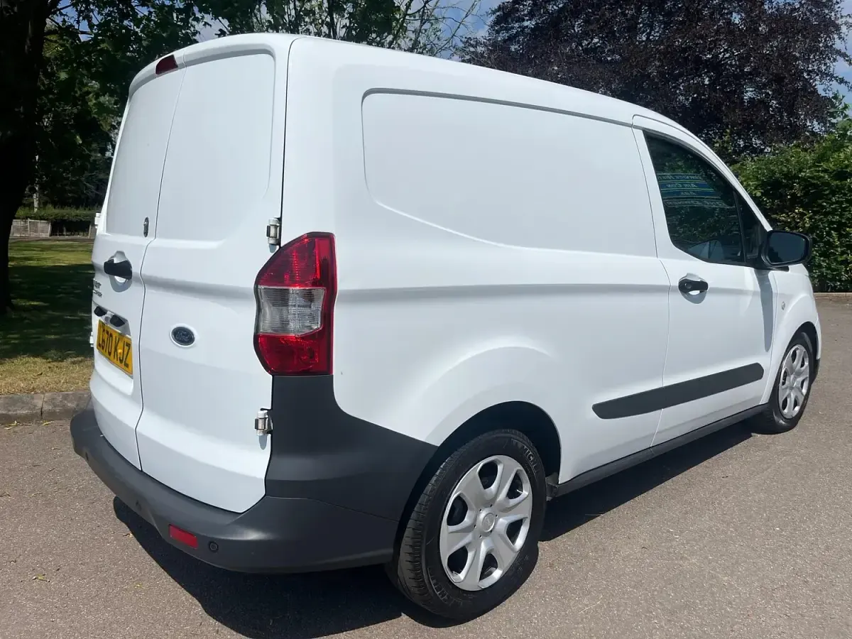 Used Ford Transit Trend 2020 White Van
