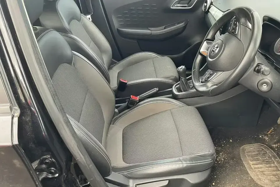 Usado MG MG3 Exclusive 106 HP (77 kW) 2019 Preto Citadino
