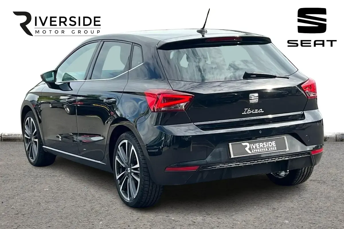 Used Seat Ibiza XCELLENCE Lux 110 HP (80 kW) 2023 Midnight black Hatchback