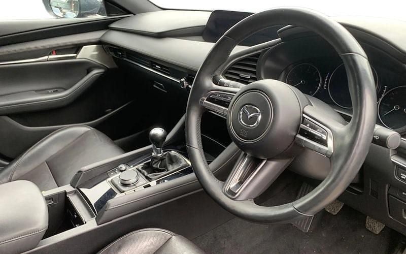 Begagnad Mazda 3 Inclusive 180 HK (132 kW) 2020 Grå Halvkombi