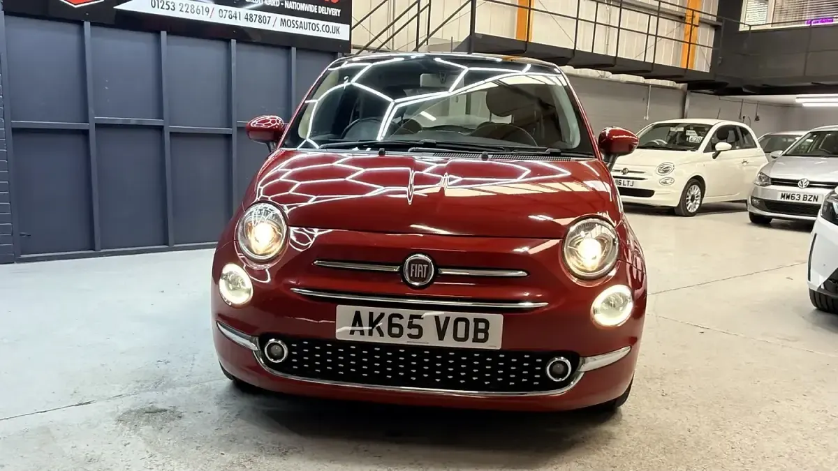 Used Fiat 500 Lounge 69 HP (50 kW) 2015 Red Hatchback