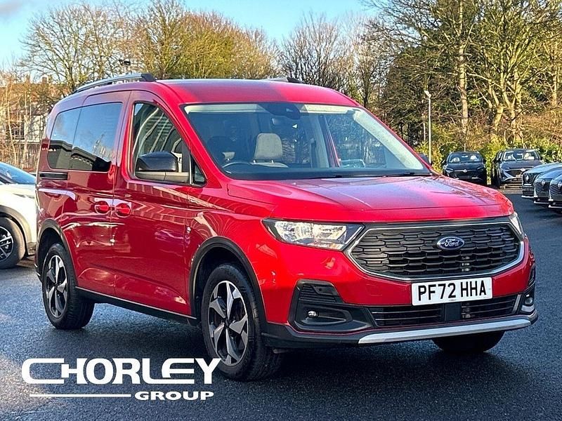 Red Used 2023 Ford Tourneo Connect Active MPV | £20,443 (Good price) - Image 1/4