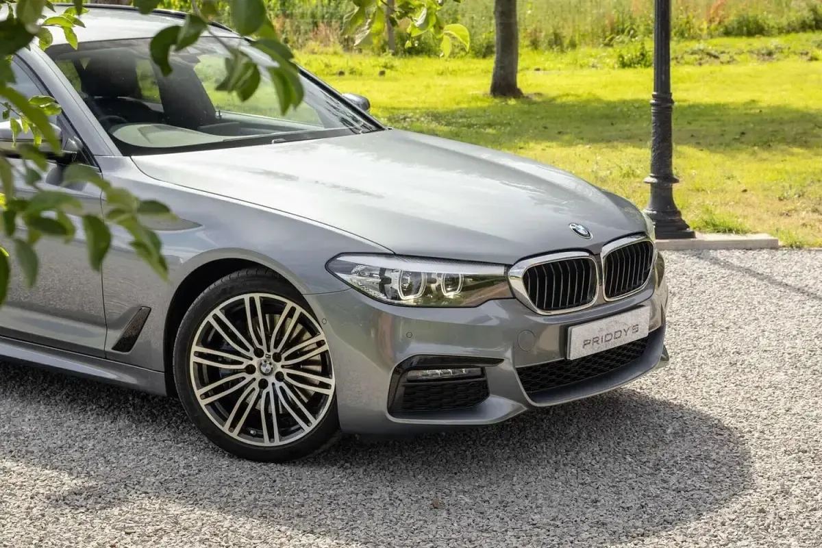 Used BMW 530 M Sport 2019 Blue Estate