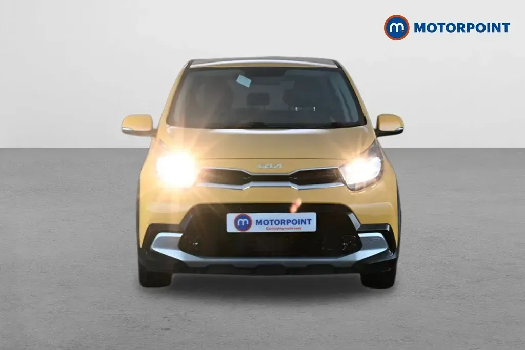 Used Kia Picanto X-Line 67 HP (49 kW) 2023 Yellow Hatchback