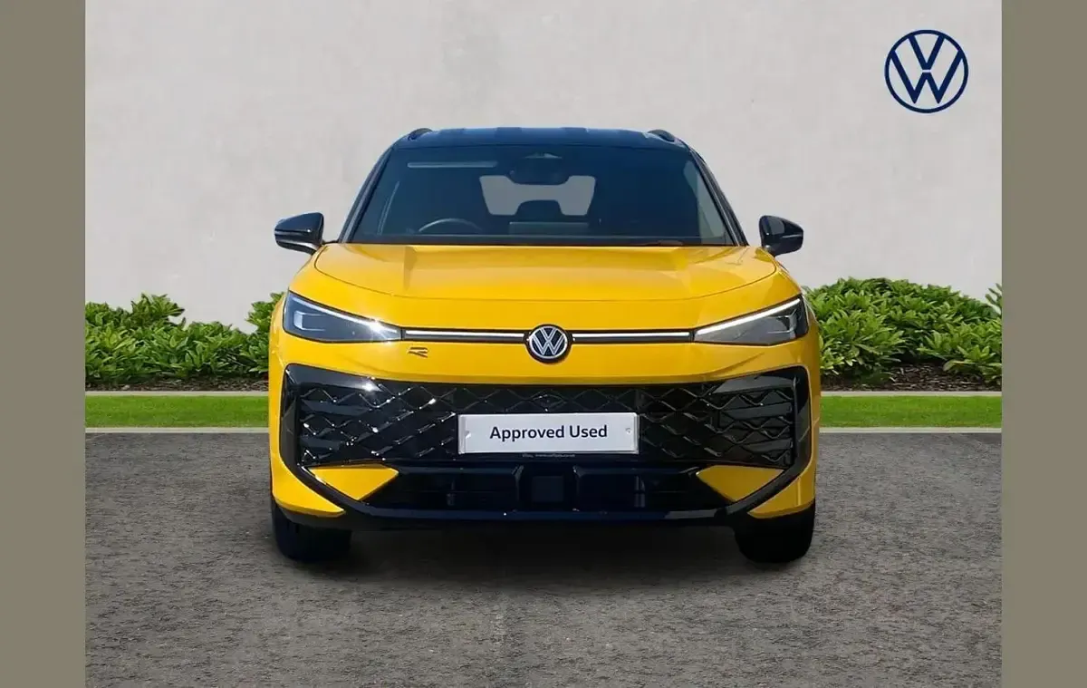New VW T-Roc R-line 147 HP (108 kW) 2026 Yellow SUV