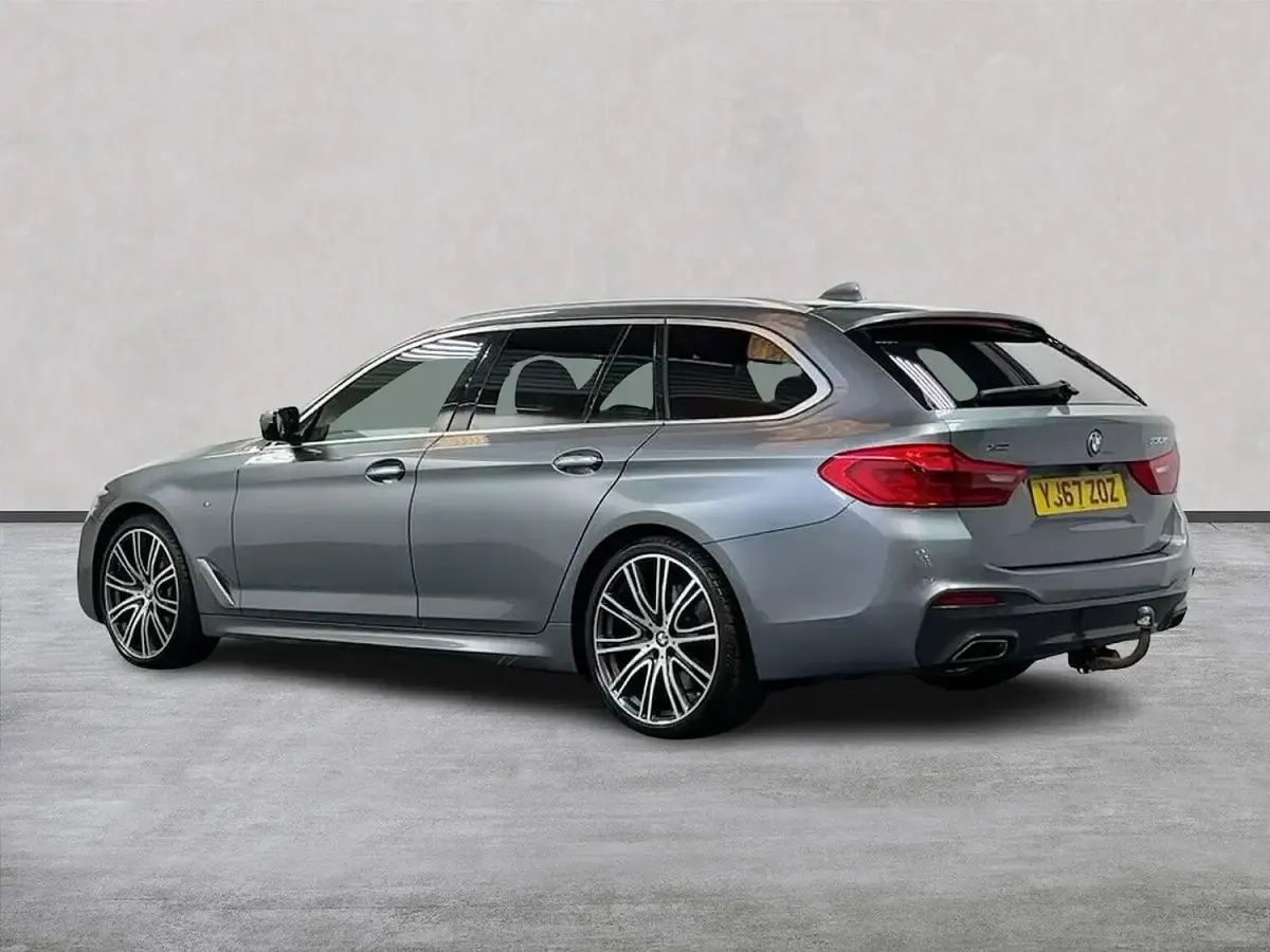 Used BMW 530 M Sport 265 HP (194 kW) 2018 Blue Estate