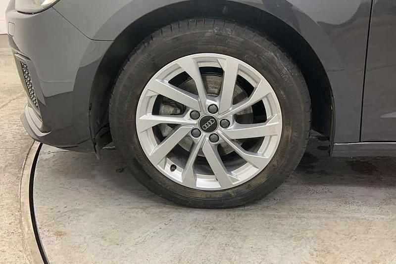 Used Audi A1 Sport 113 HP (83 kW) 2025 Grey SUV