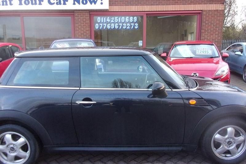 Black Used 2008 Mini ONE Hatch Hatchback | £1,495 (Good price) - Image 1/1