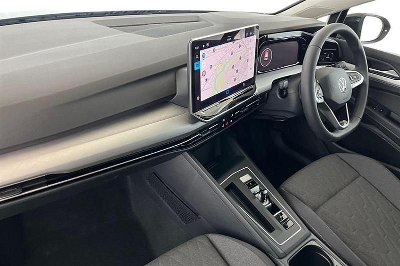 New VW Golf VIII Match 204 HP (150 kW) 2025 Black Hatchback