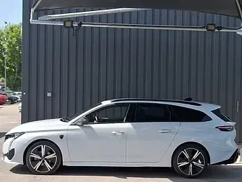 Used Peugeot 308 GTi 136 HP (100 kW) 2025 White Estate