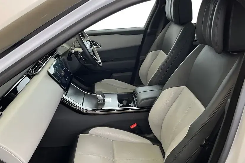 Used Land Rover Range Rover Velar HSE Dynamic 250 HP (183 kW) 2023 White SUV