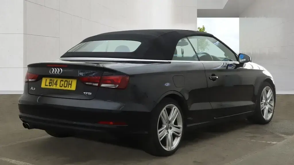 Used Audi A3 Cabriolet Sport 180 HP (132 kW) 2014 Midnight black Cabriolet
