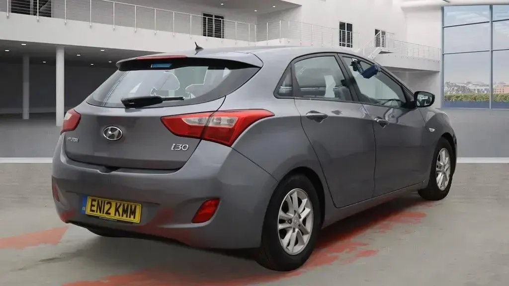 Used Hyundai i30 Active 100 HP (73 kW) 2012 Grey Hatchback