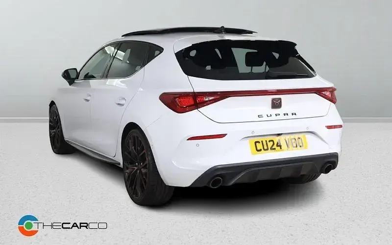 Used Cupra Leon VZ2 245 HP (180 kW) 2023 White Hatchback