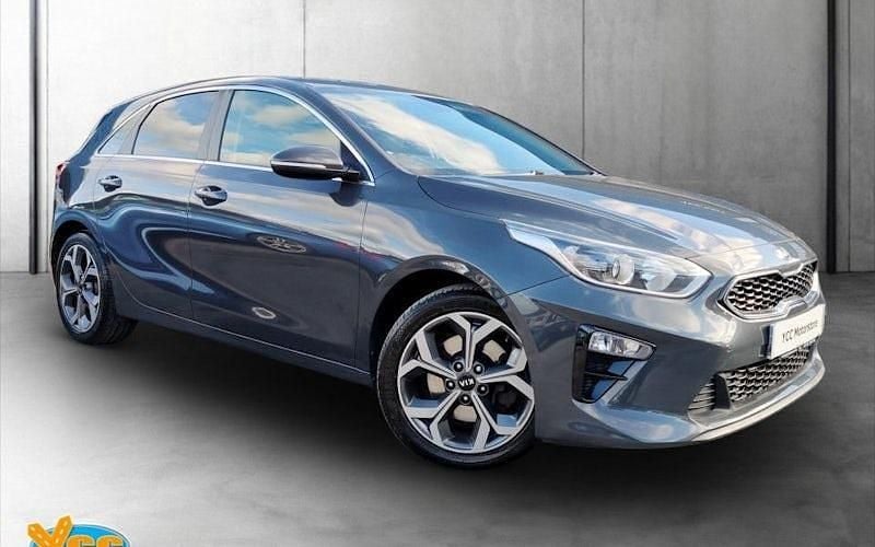 Used Kia Ceed 116 HP (85 kW) 2019 Grey Hatchback