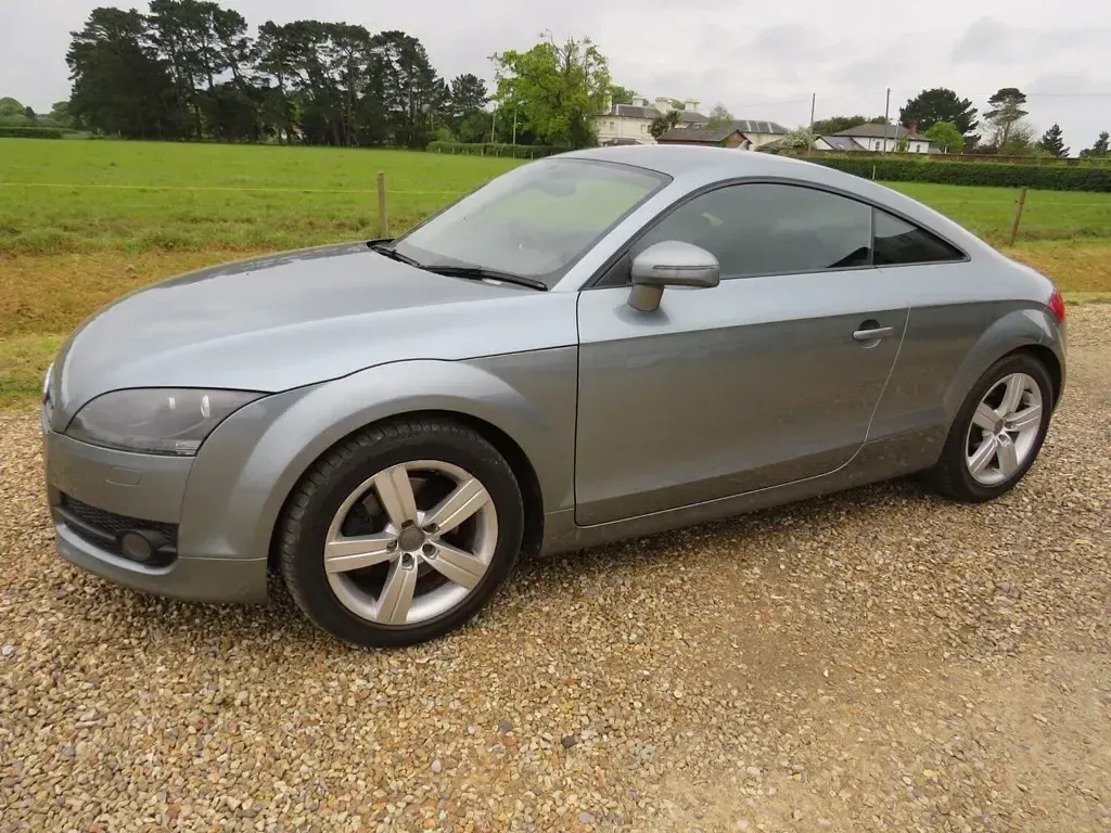 Used Audi TT 201 HP (147 kW) 2007 Grey Coupe