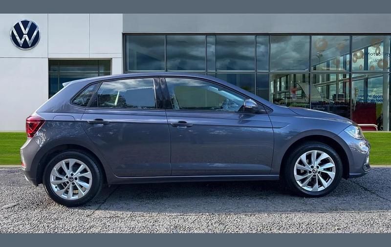 Used VW Polo Style 95 HP (69 kW) 2022 Smokey grey metallic Hatchback