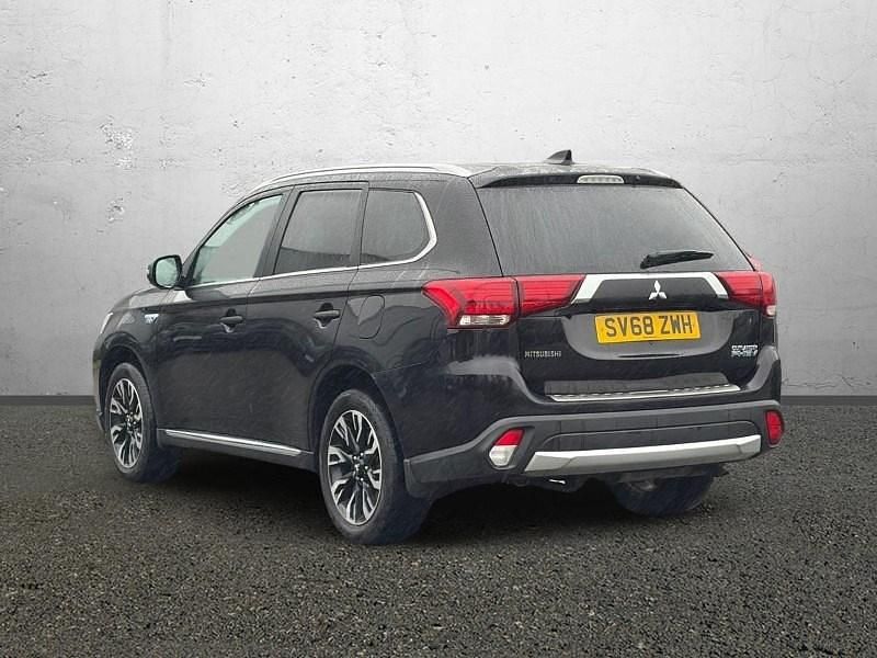 Used Mitsubishi Outlander P-HEV 2018 Black Estate