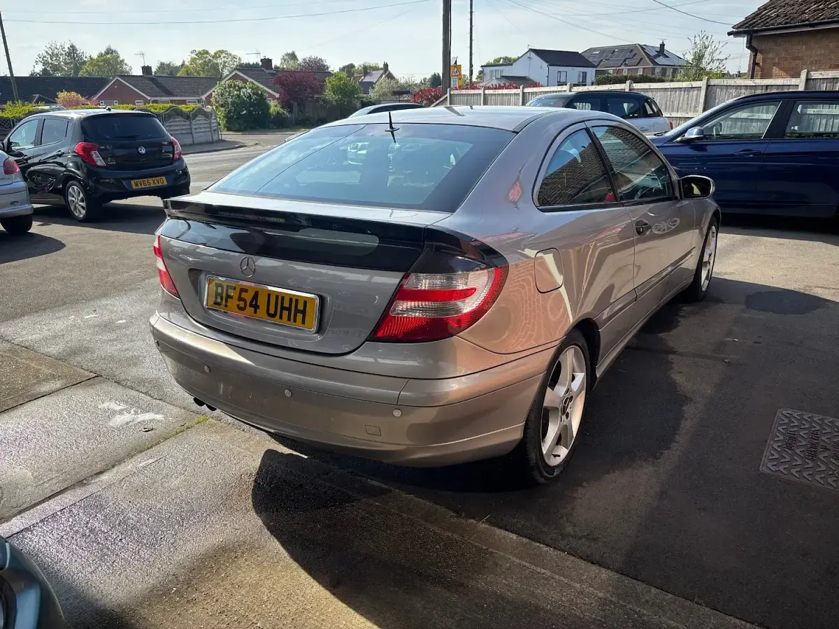 Used Mercedes C180 SE 2004 Silver Coupe