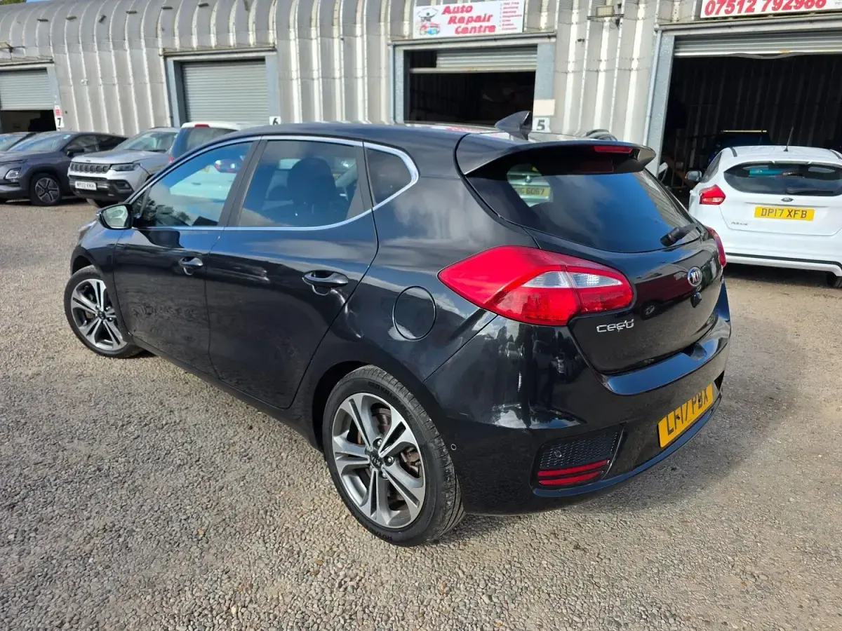 Used Kia Ceed 136 HP (100 kW) 2017 Black Hatchback