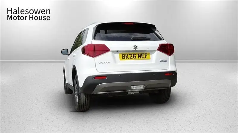 Used Suzuki Vitara 129 HP (94 kW) 2026 White SUV