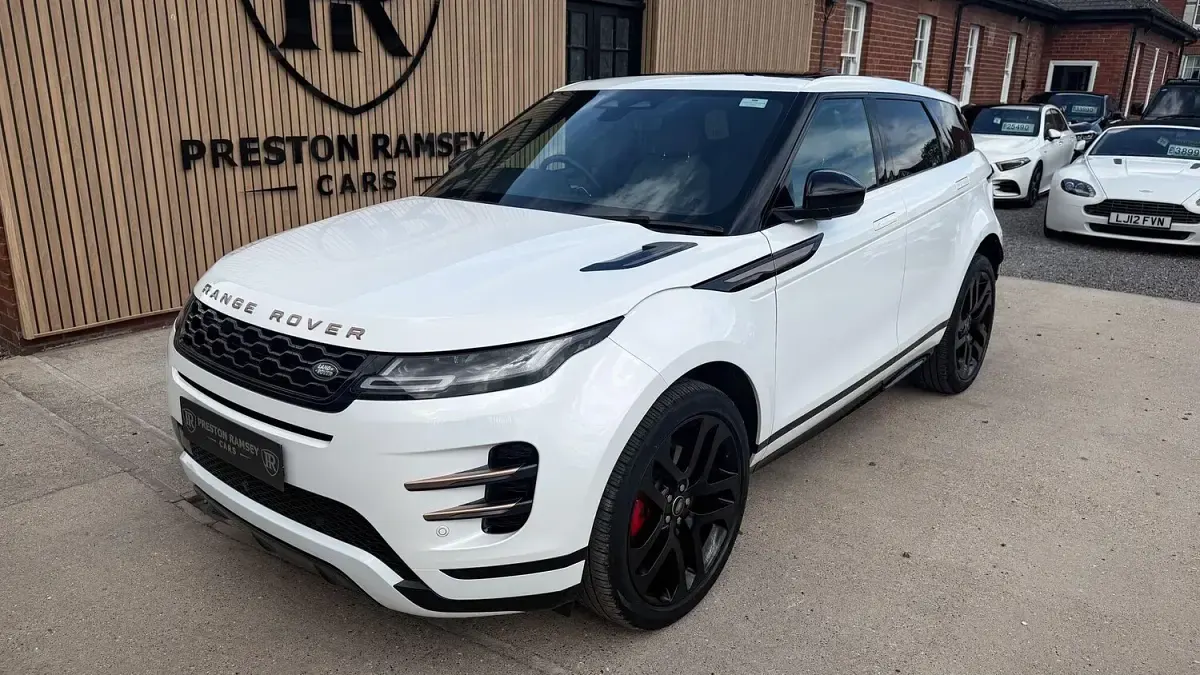 Used Land Rover Range Rover evoque Autobiography 207 HP (152 kW) 2022 White SUV