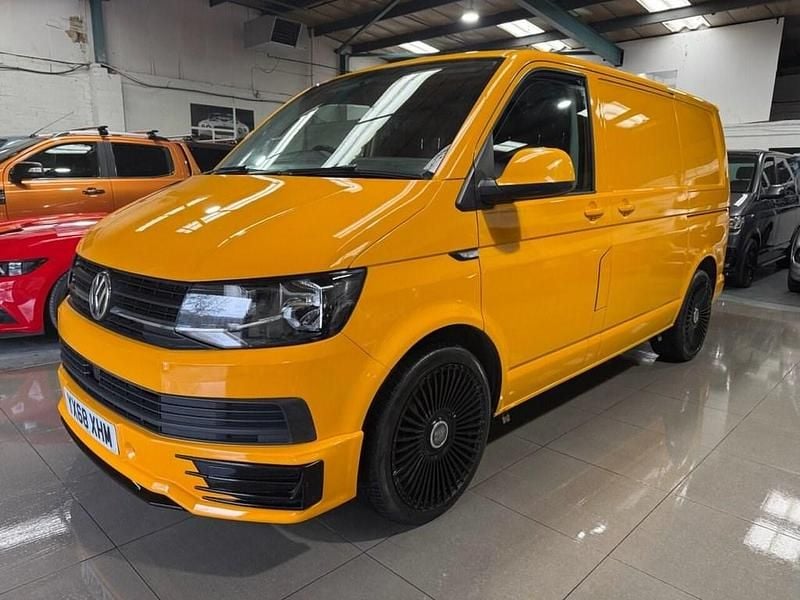 Usado VW Transporter Trendline 2018 Amarillo Van