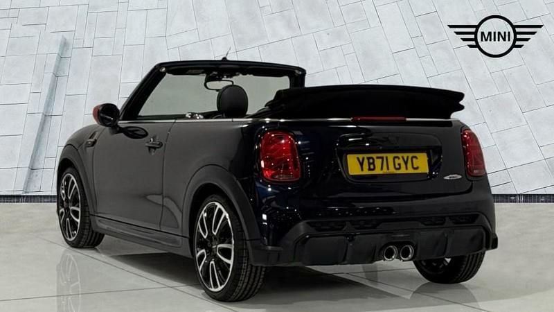 Used Mini John Cooper Works 228 HP (167 kW) 2022 Black Hatchback