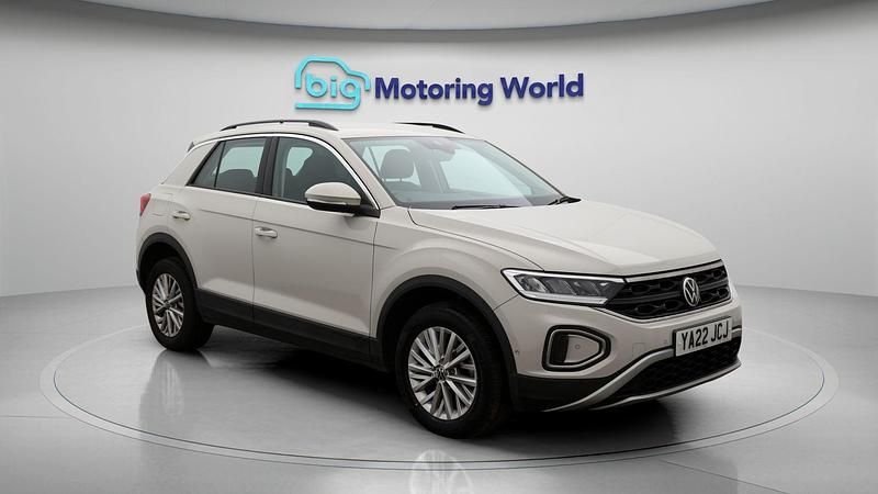Grey Used 2022 VW T-Roc S SUV | £15,600 (Fair price) - Image 1/4