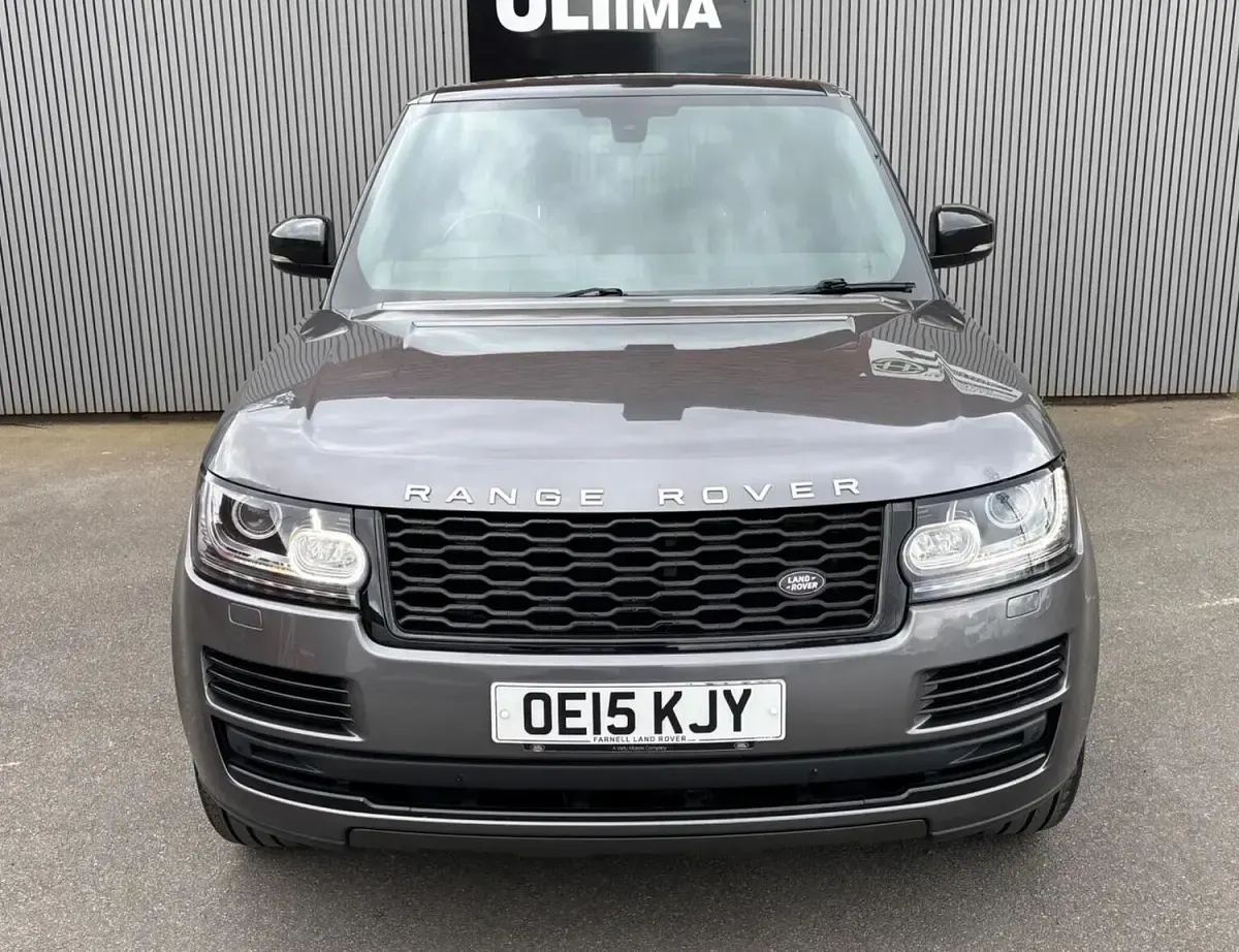 Used Land Rover Range Rover Vogue SE 306 HP (225 kW) 2015 Grey SUV