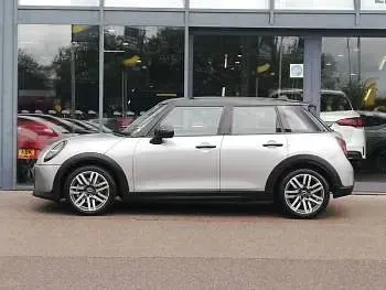Used Mini Cooper Classic 114 kW (156 HP) 2025 Silver Hatchback