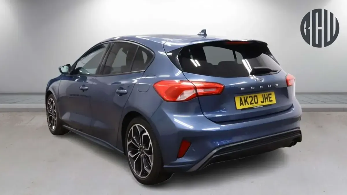 Used Ford Focus ST-Line X 125 HP (91 kW) 2020 Blue Hatchback