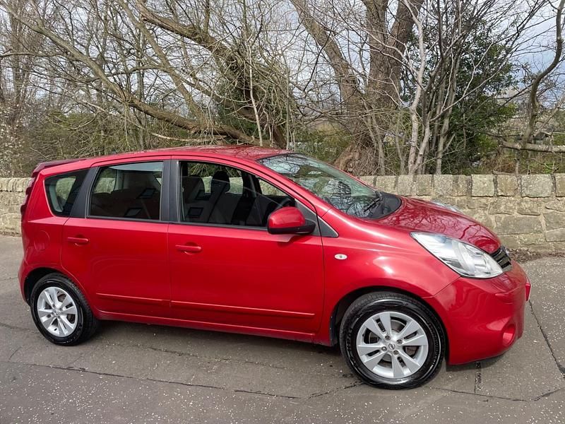 Używany Nissan Note Acenta 2009 Czerwony Hatchback