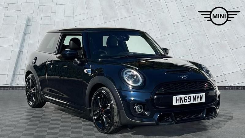 Black Used 2019 Mini Cooper S Sport Hatchback | £17,991 (Fair price) - Image 1/4