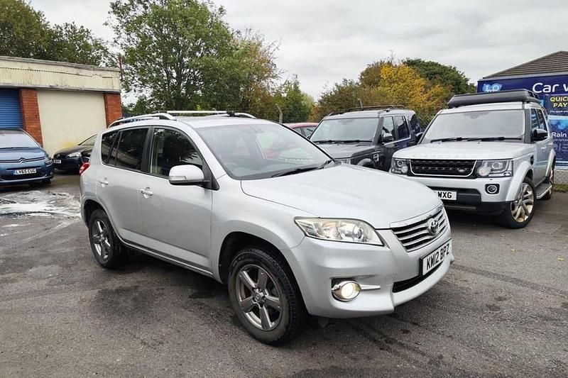 Silver Used 2012 Toyota RAV4 SUV | £5,500 (Good price) - Image 1/1