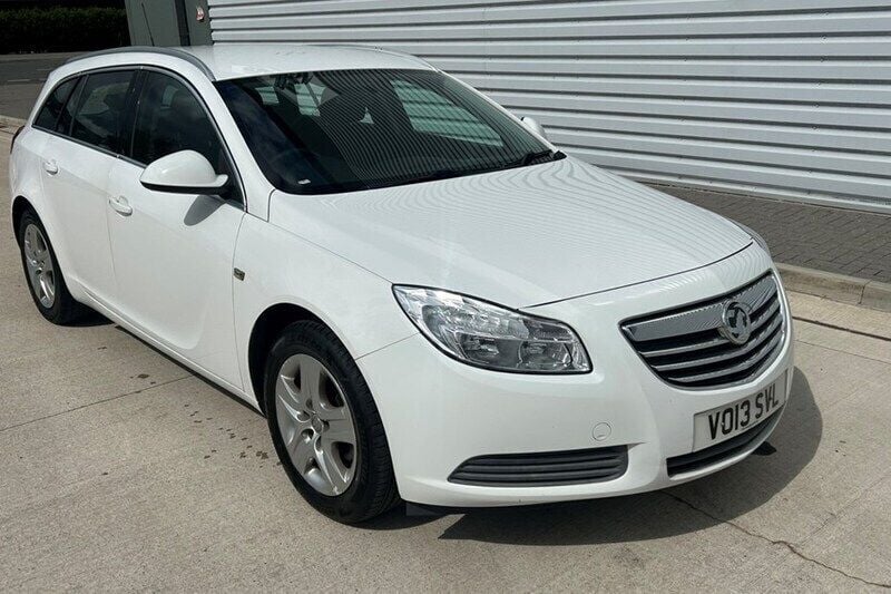 White Used 2013 Vauxhall Insignia S Estate | £4,560 (Good price) - Image 1/1