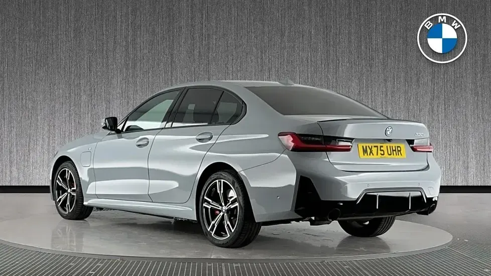 Used BMW 330e M Sport 288 HP (211 kW) 2025 Grey