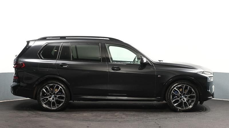 Used BMW X7 M Sport 347 HP (255 kW) 2025 Black SUV