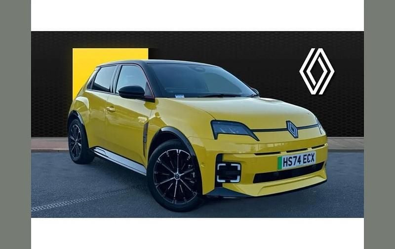 Used Renault R5 Iconic 110 kW (150 HP) 2024 Other Hatchback
