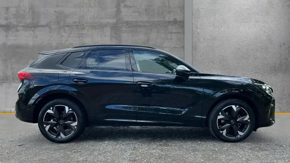 Used Cupra Terramar 150 HP (110 kW) 2025 Midnight black SUV