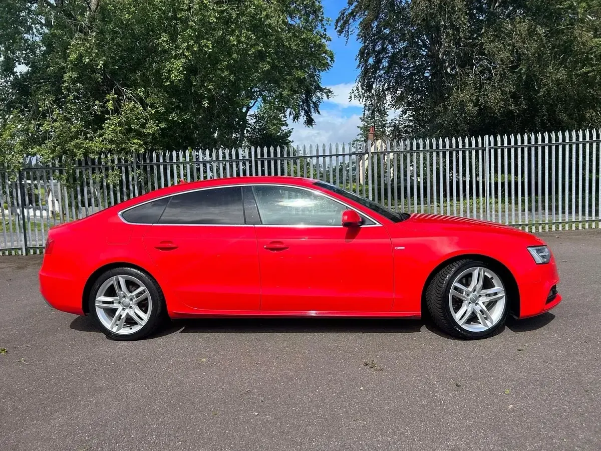 Used Audi A5 S-Line 190 HP (139 kW) 2016 Red Coupe