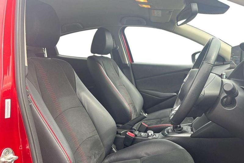 Used Mazda 2 Homura-Aka 115 HP (84 kW) 2023 Red Hatchback