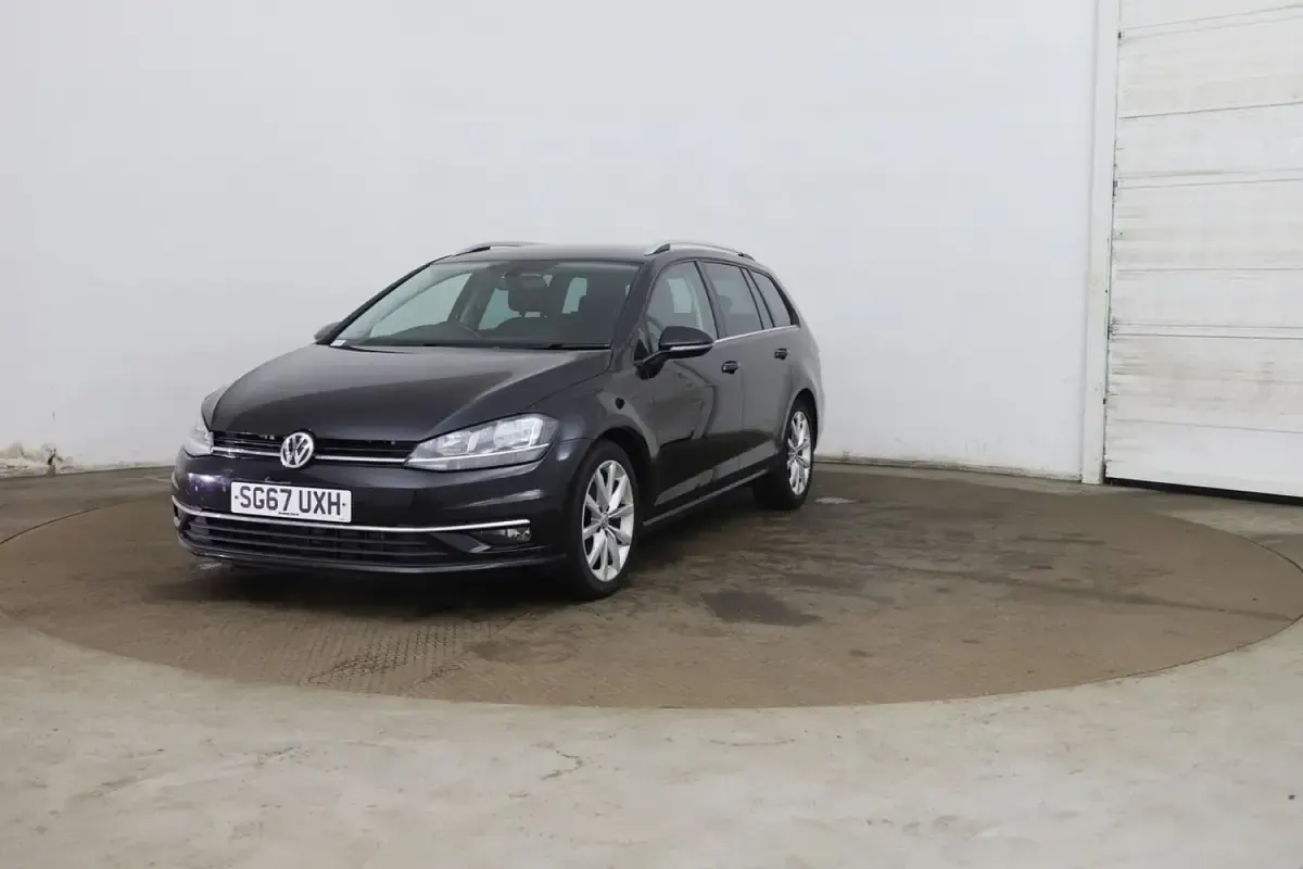 Used VW Golf VII GT 150 HP (110 kW) 2017 Black Estate