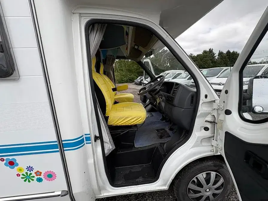 Used Peugeot Boxer 1999 White Van