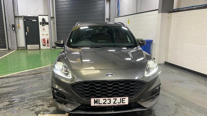 Used Ford Kuga ST-Line 150 HP (110 kW) 2023 Grey SUV