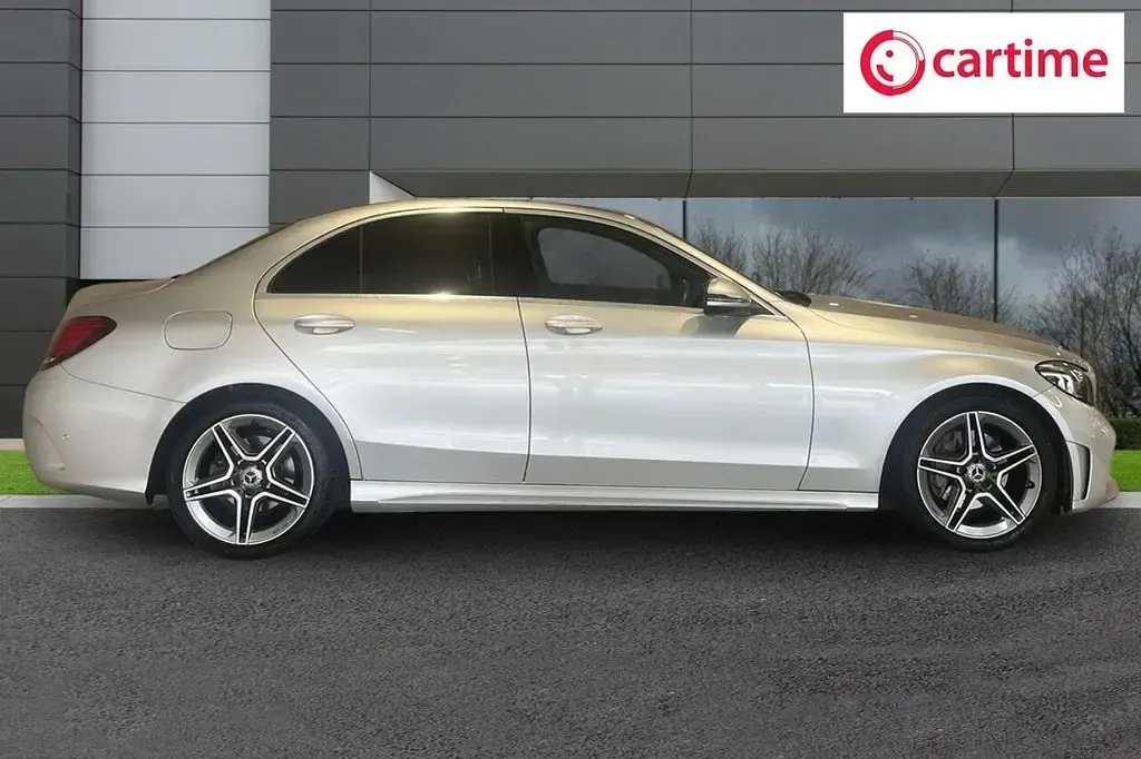 Used Mercedes C200 AMG line 184 HP (135 kW) 2019 Silver Sedan