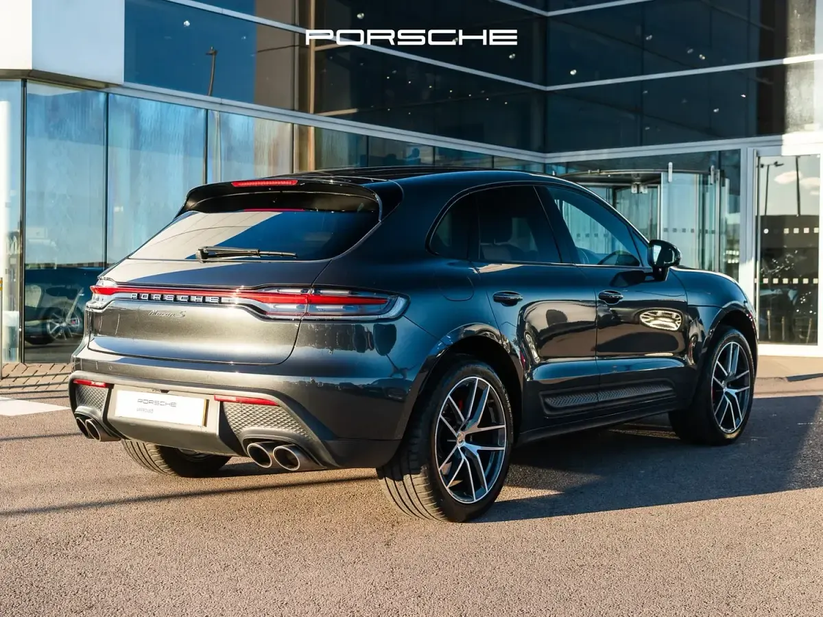 Used Porsche Macan 380 HP (279 kW) 2023 Grey SUV