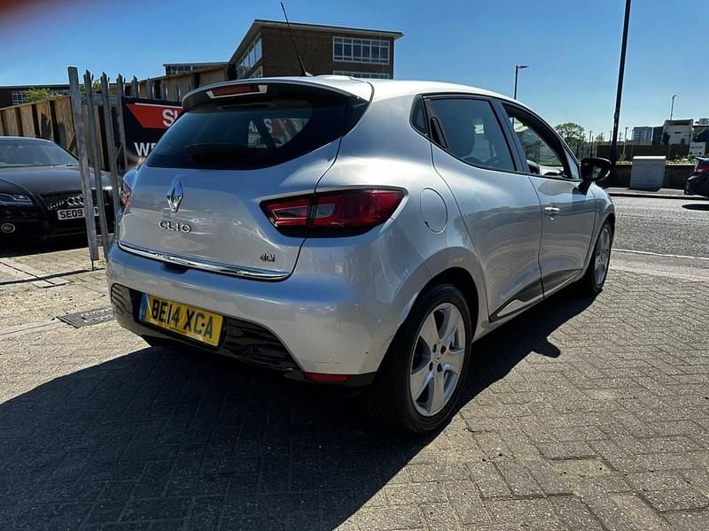 Used Renault Clio IV Dynamique 2014 Silver Hatchback