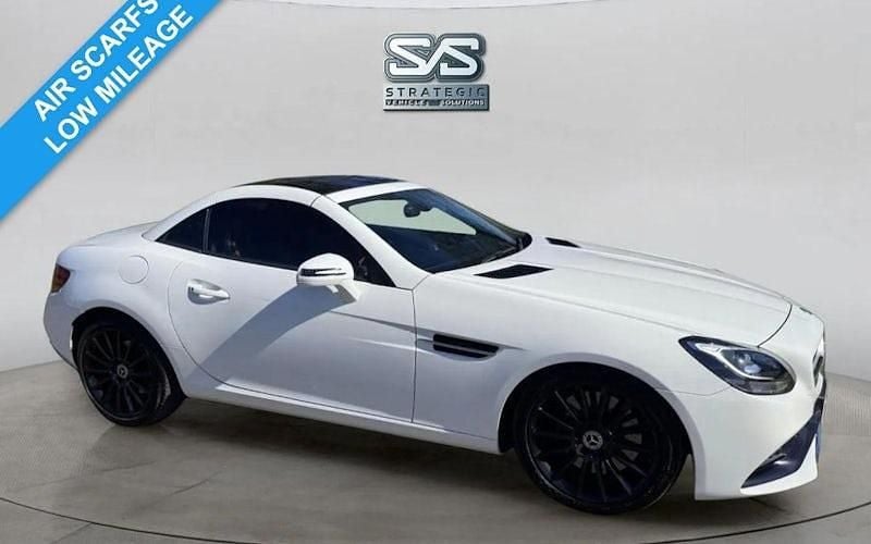 Used Mercedes E250 AMG line 204 HP (150 kW) 2017 White Cabriolet